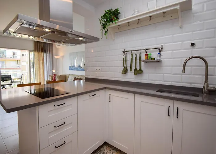 Ref 278 * Fuengirola