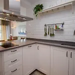 Ref 278 * Fuengirola